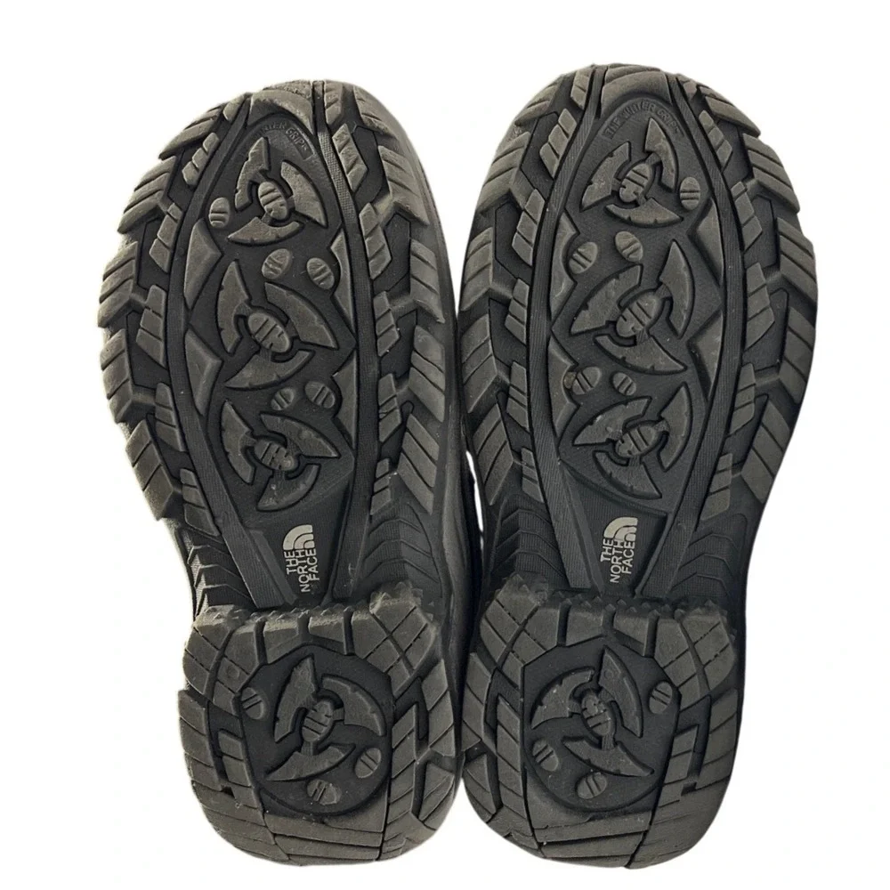 The North Face Chilkat Lace II Boots‎ Boys Size 4 Gray Brown Winter